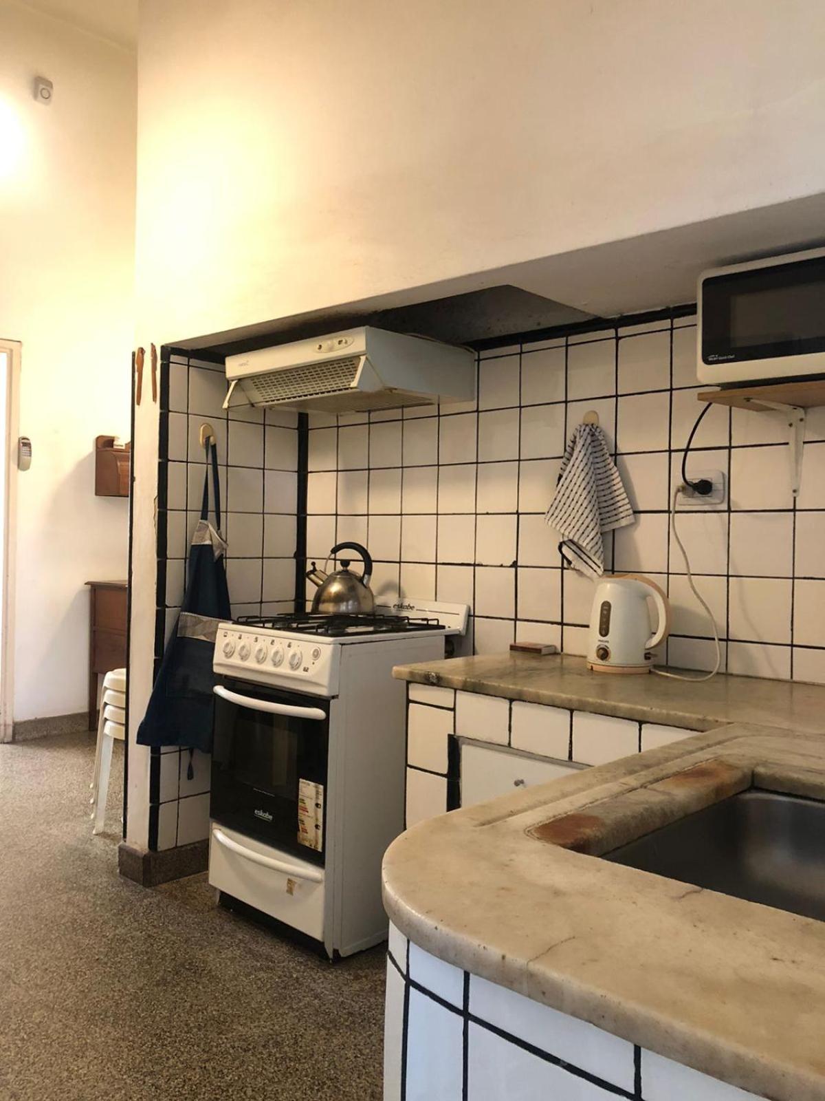 Casa con Pileta y Gran Jardín en Villa Belgrano