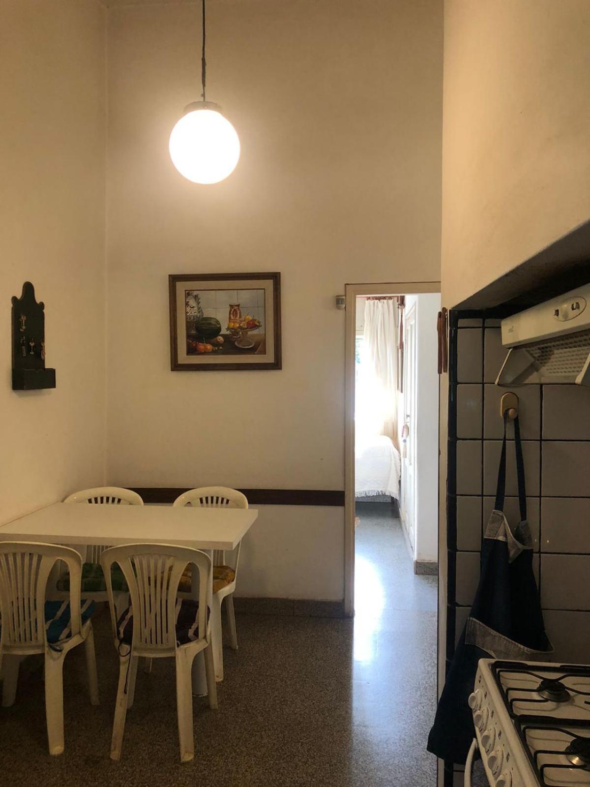 Casa con Pileta y Gran Jardín en Villa Belgrano