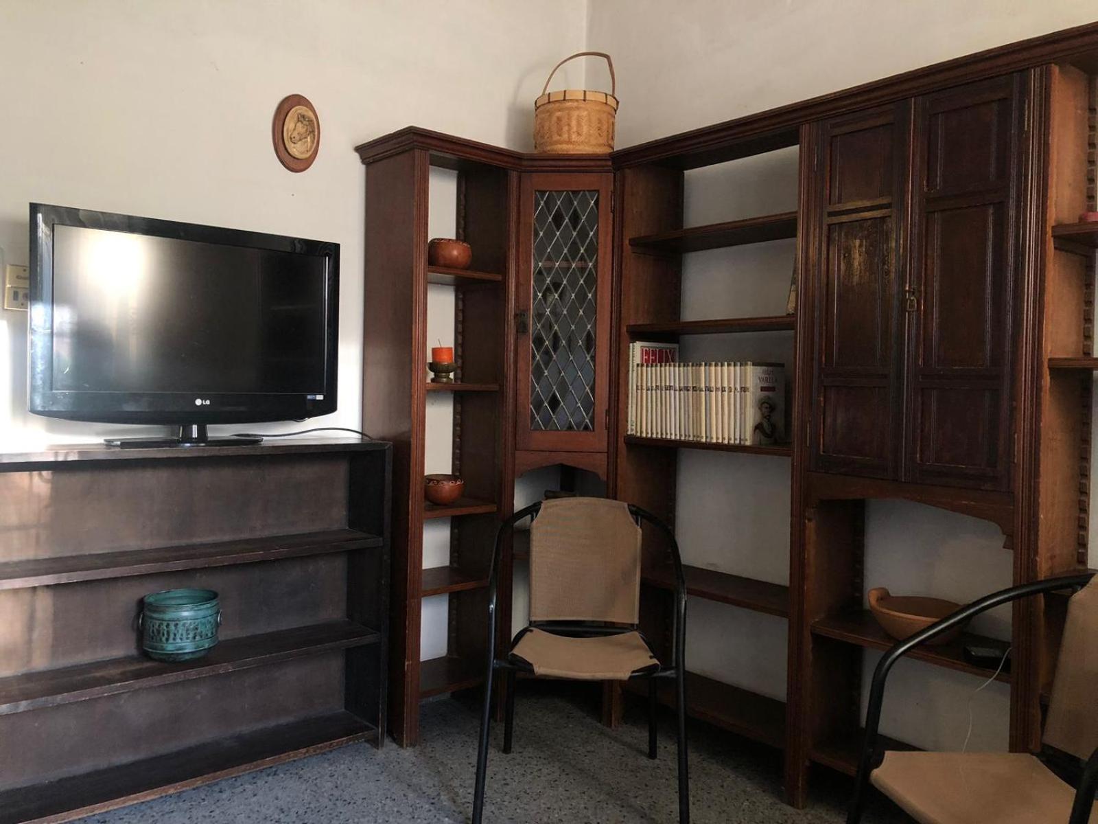 Casa con Pileta y Gran Jardín en Villa Belgrano