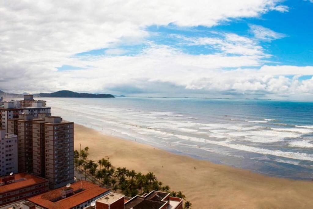 Lindo e aconchegante apto a 50m da praia