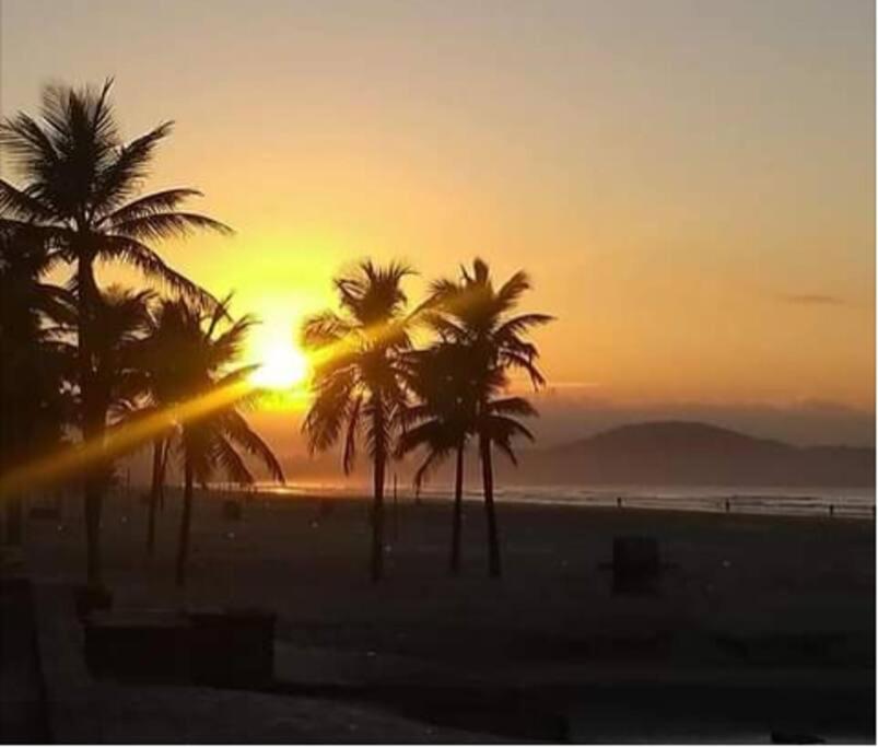 Lindo e aconchegante apto a 50m da praia