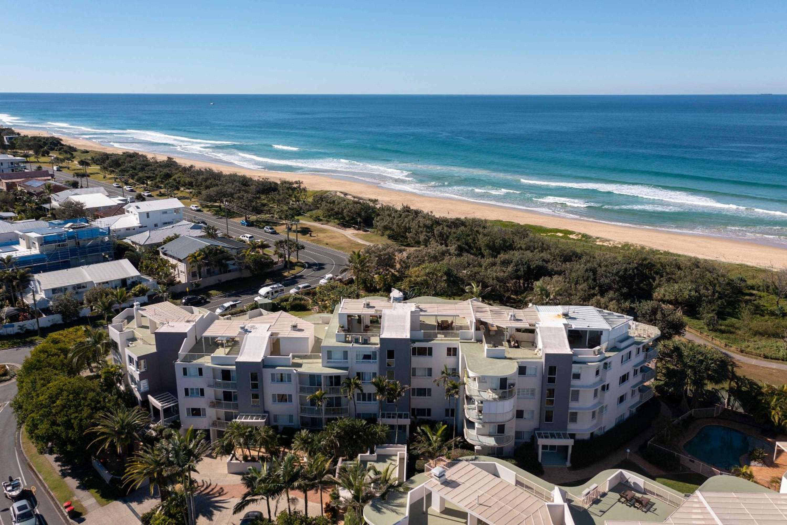 Relaxing Ocean View Apartment in Buddina