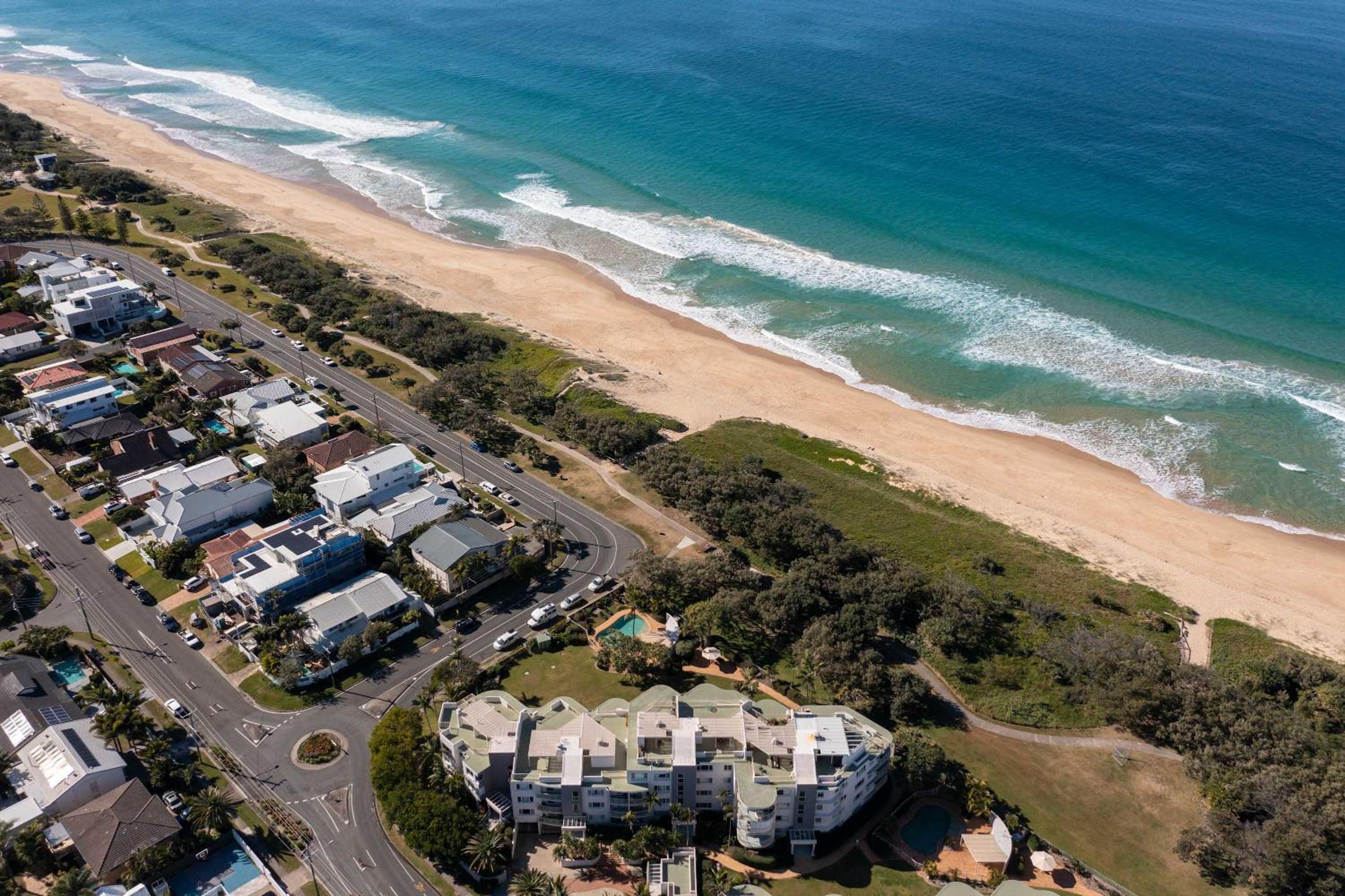 Relaxing Ocean View Apartment in Buddina