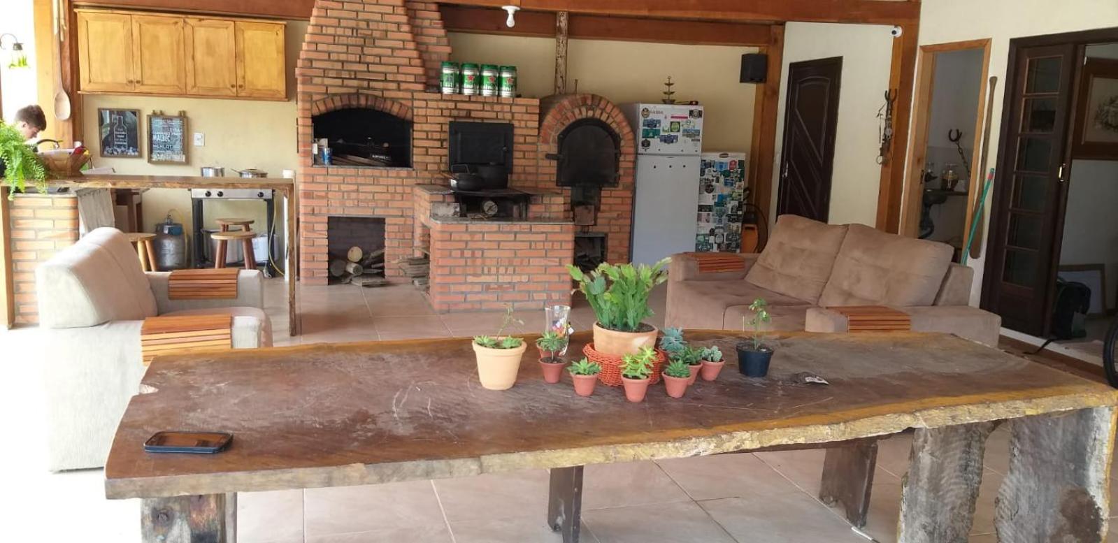 Casa de praia em meio a natureza