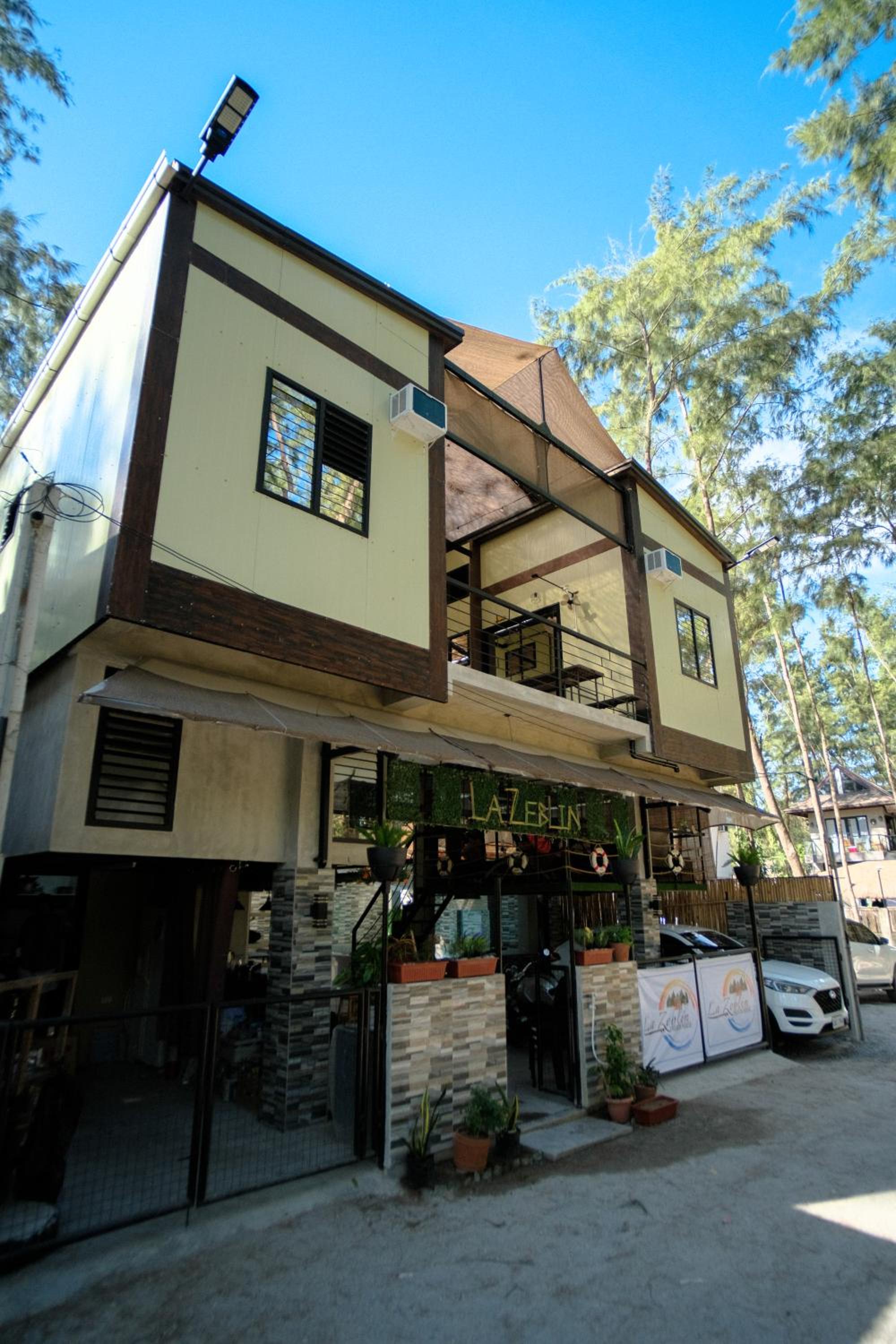 La Zeblin Beach House