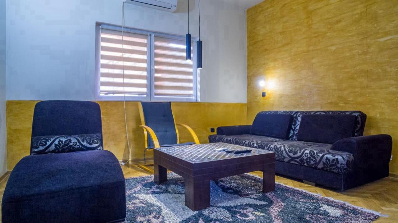 Lukas Apartment