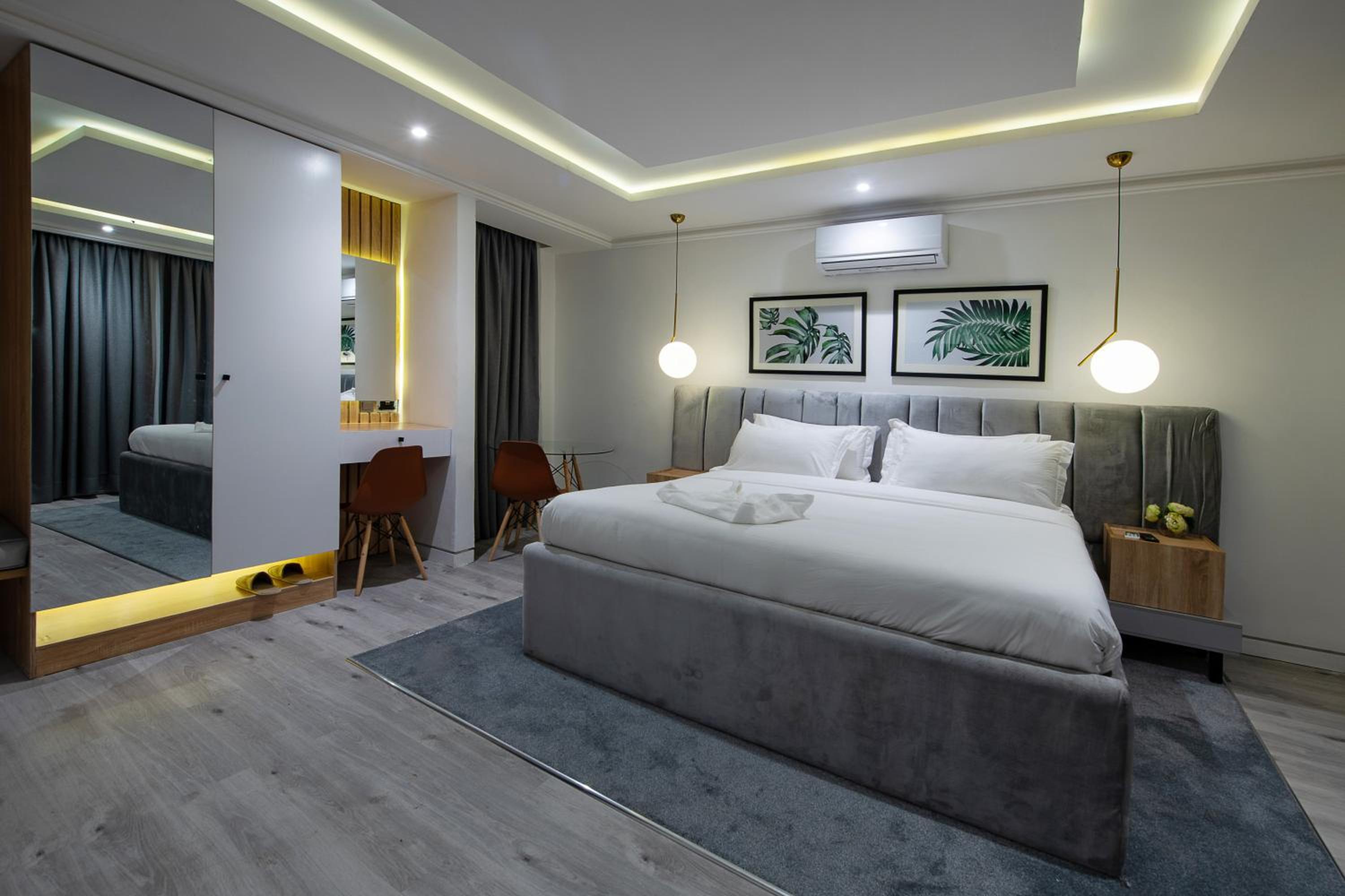 hotel room