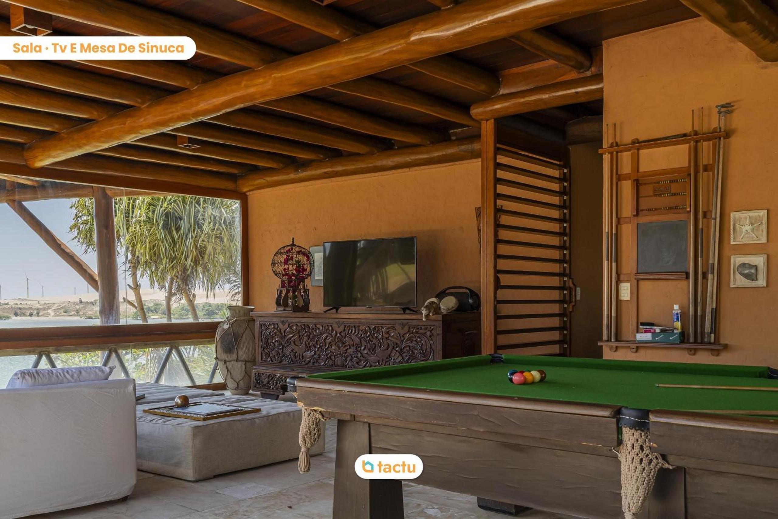 Casa de Madeira à Beira do Rio Fortim c/ Serviço