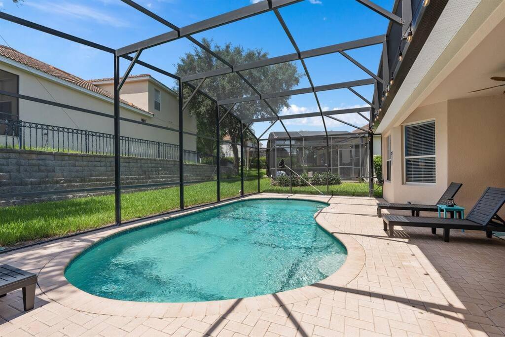 Free Arcade! All Rooms Themed! South Facing Pool!