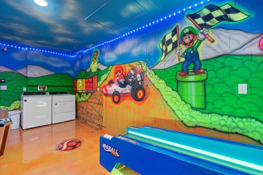 Free Arcade! All Rooms Themed! South Facing Pool!