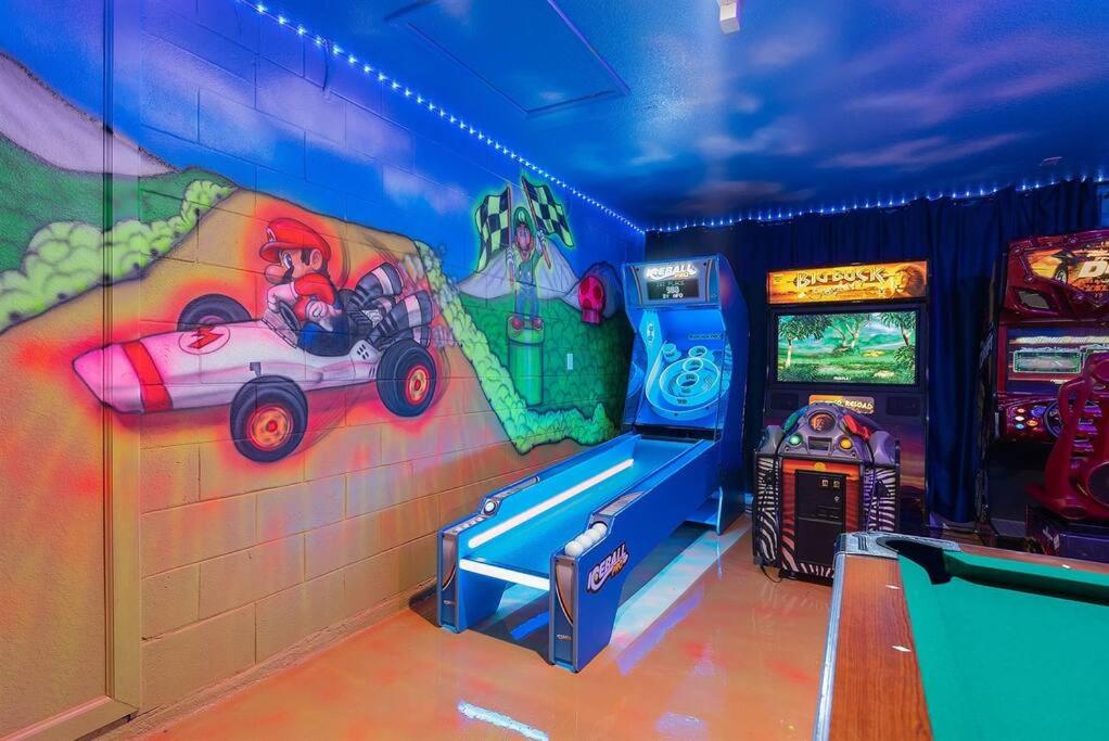 Free Arcade! All Rooms Themed! South Facing Pool!