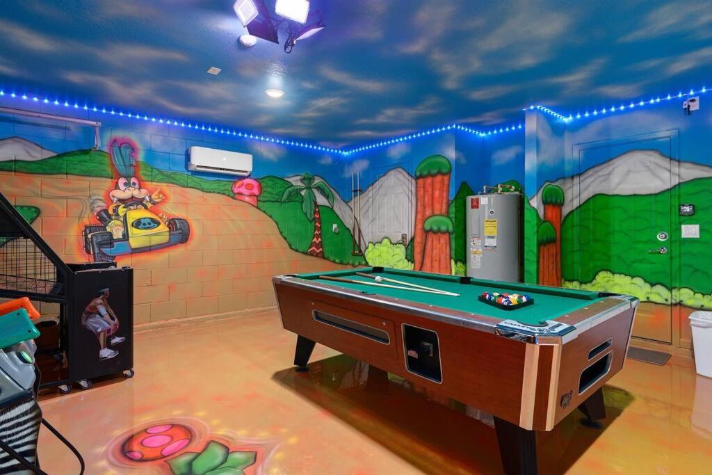 Free Arcade! All Rooms Themed! South Facing Pool!