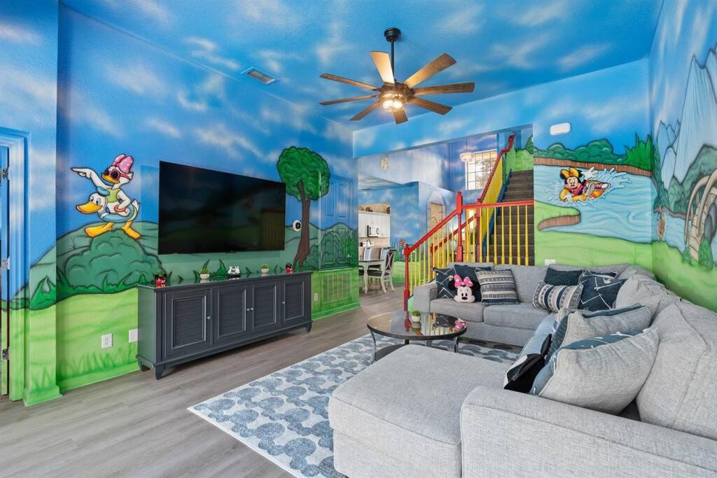 Free Arcade! All Rooms Themed! South Facing Pool!