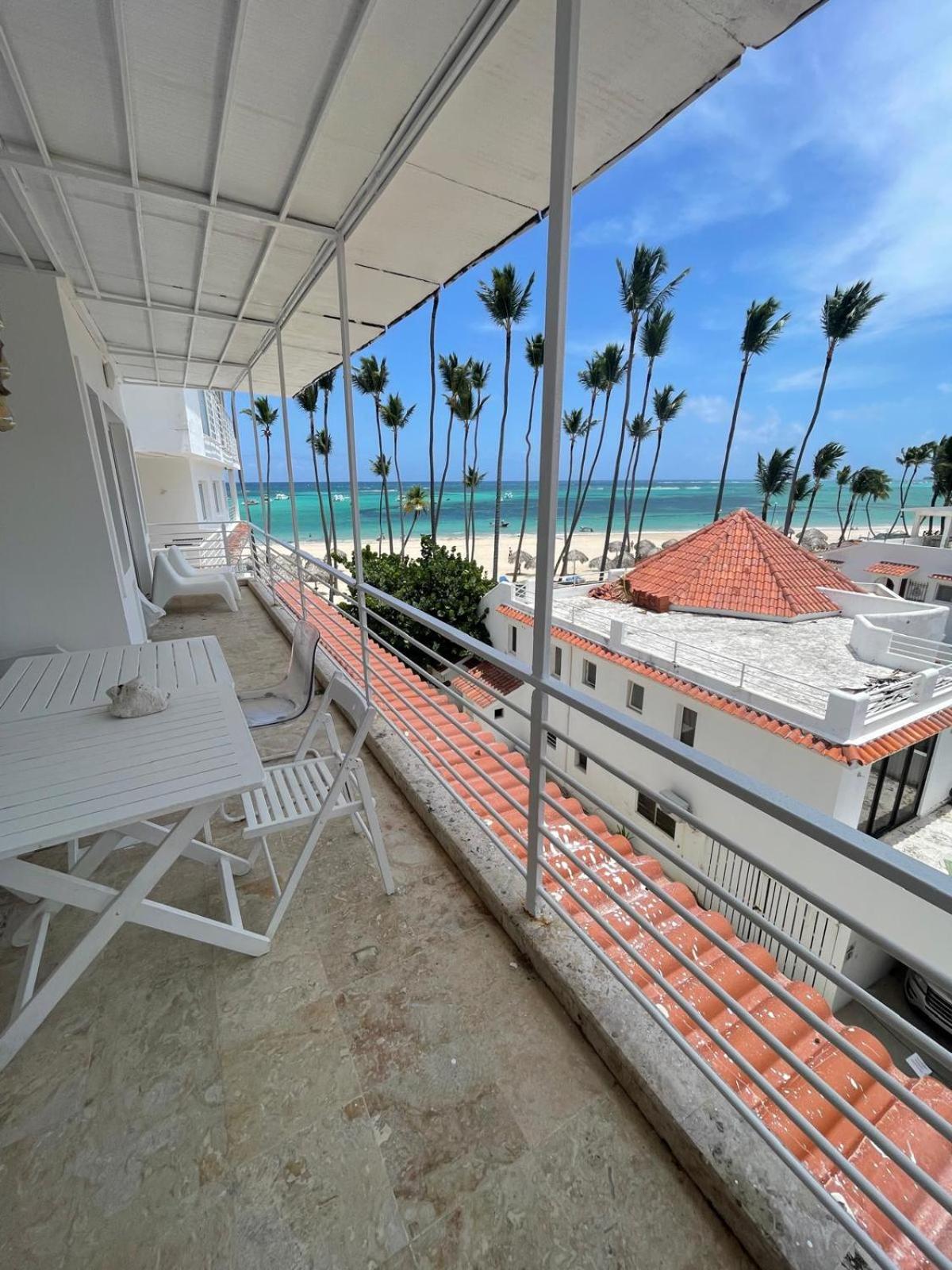 Palm Sea View