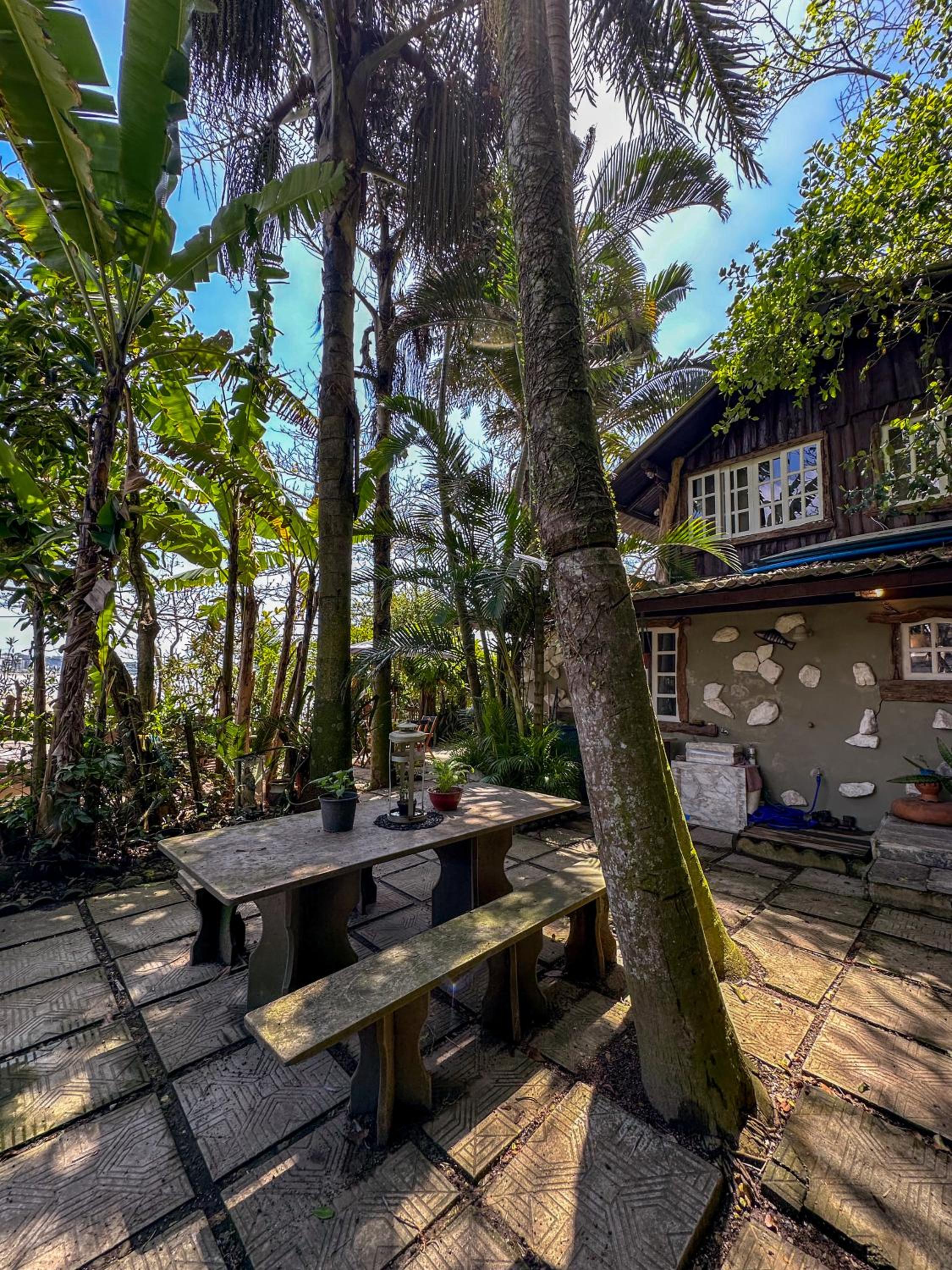 Brava Beach House