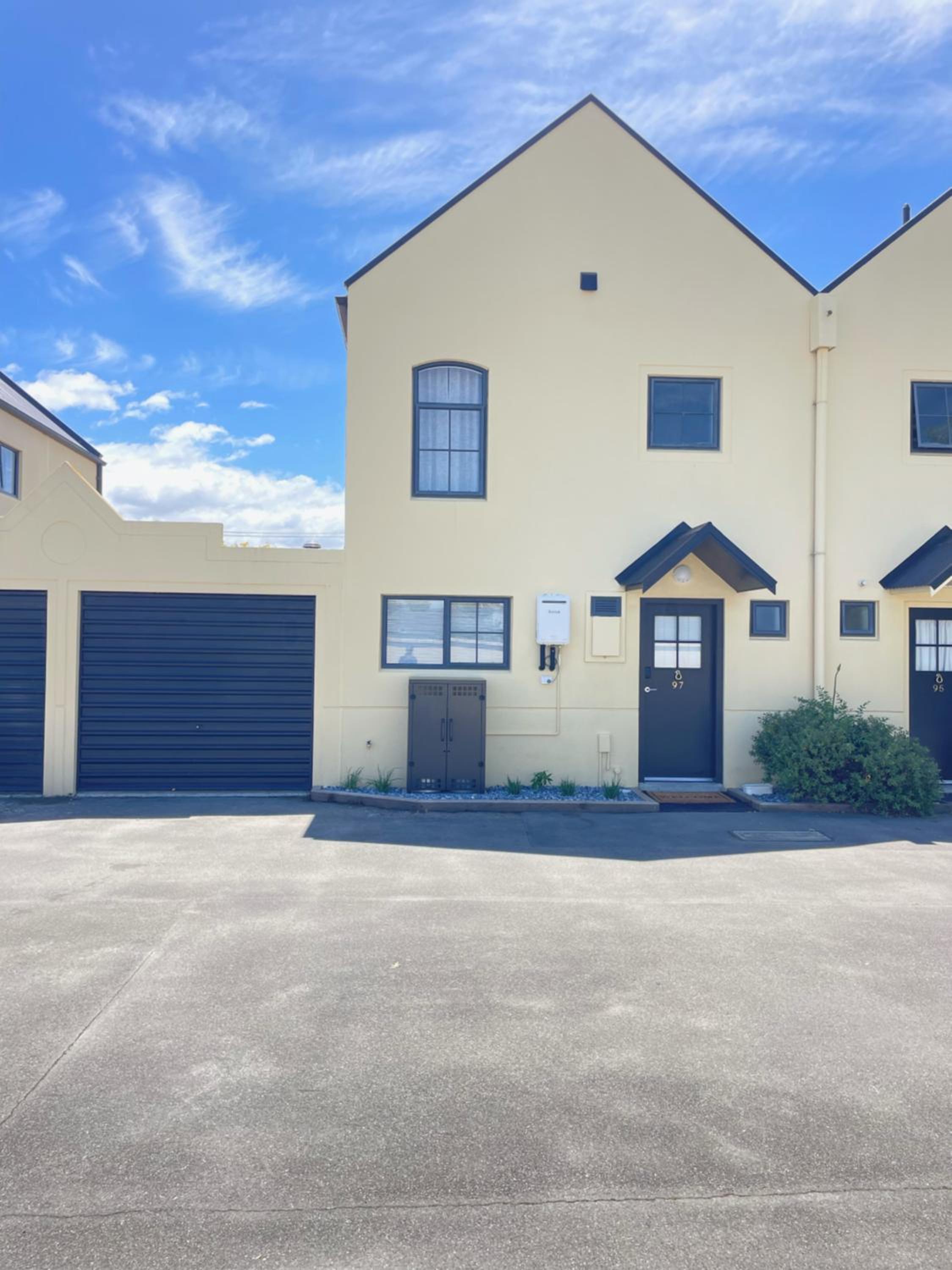 The Kings Domain, DUKE - Luxurious townhouse in the CBD! view 2