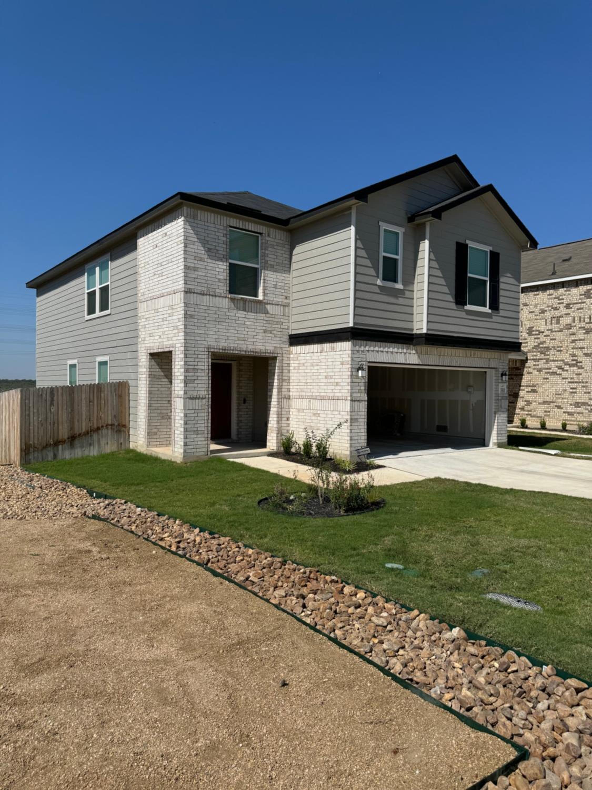 Casa Sol! NEW HOME Full kitchen WiFi 5beds SEAWORLD LACKLAND view 4