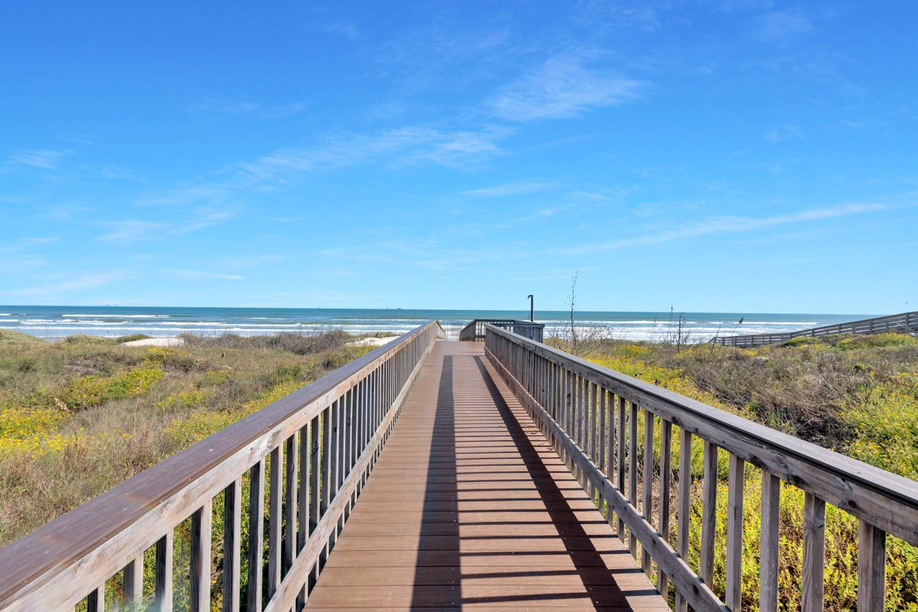 Executive Beach Paradise SH7345