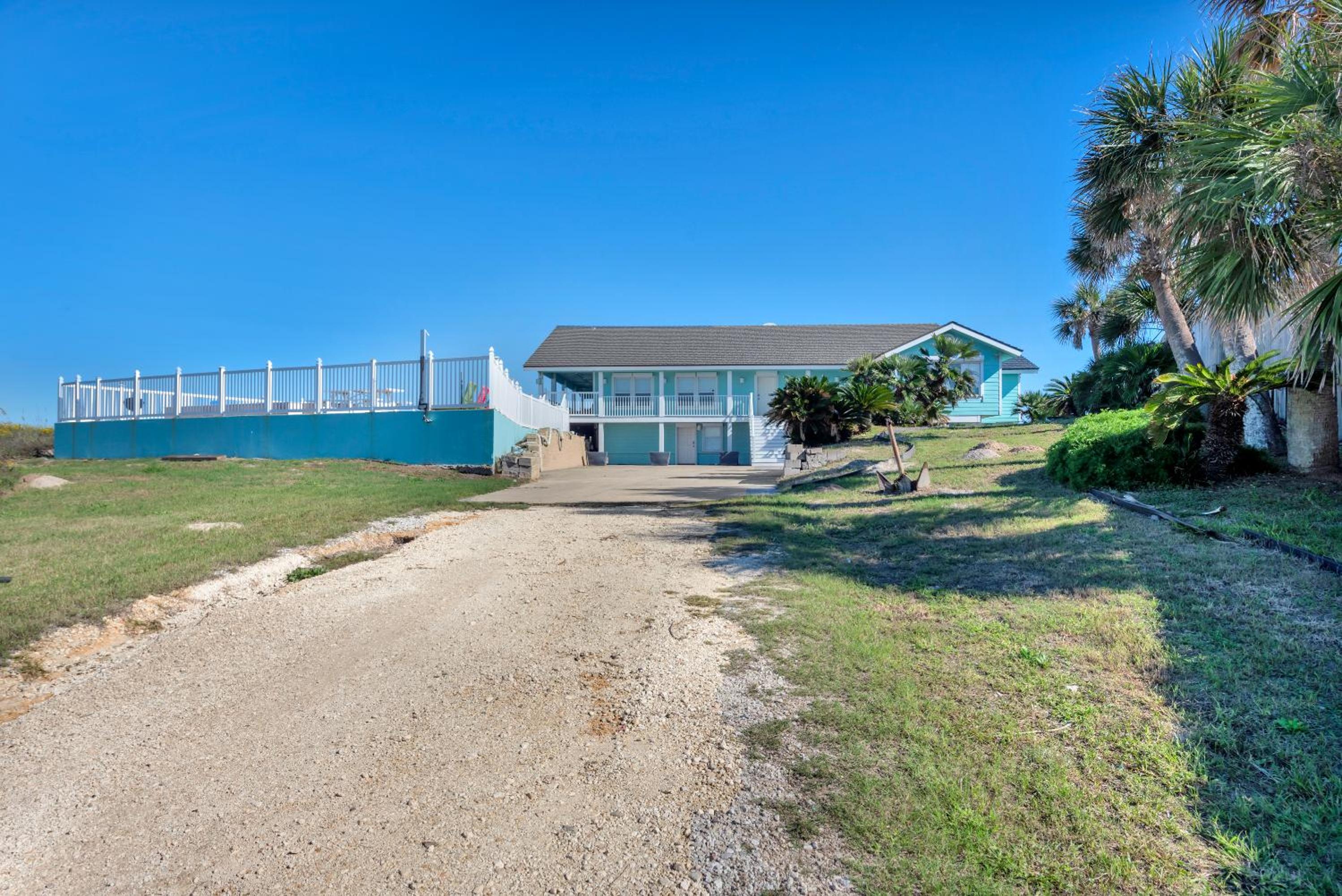Executive Beach Paradise SH7345
