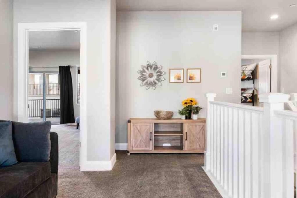 Spacious Villa with Lazy River, Pool & Hot Tub view 5