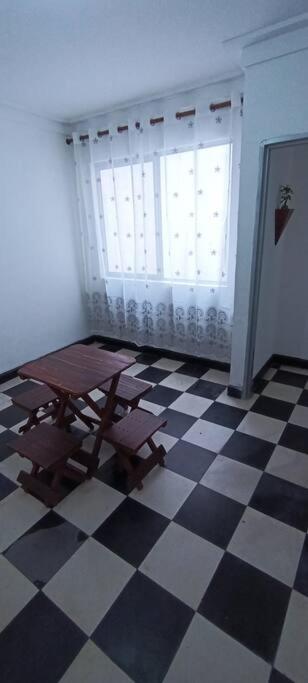 Apartamento Amoblado amplio y confortable, excelente ubicación 