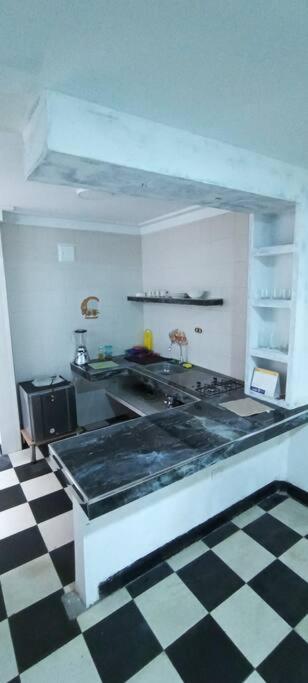 Apartamento Amoblado amplio y confortable, excelente ubicación 