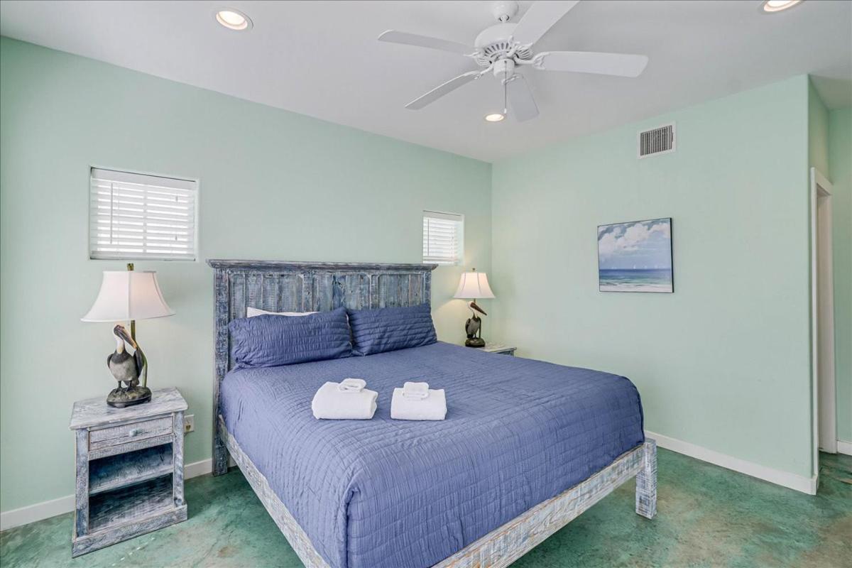 Sunset Beach GW102
