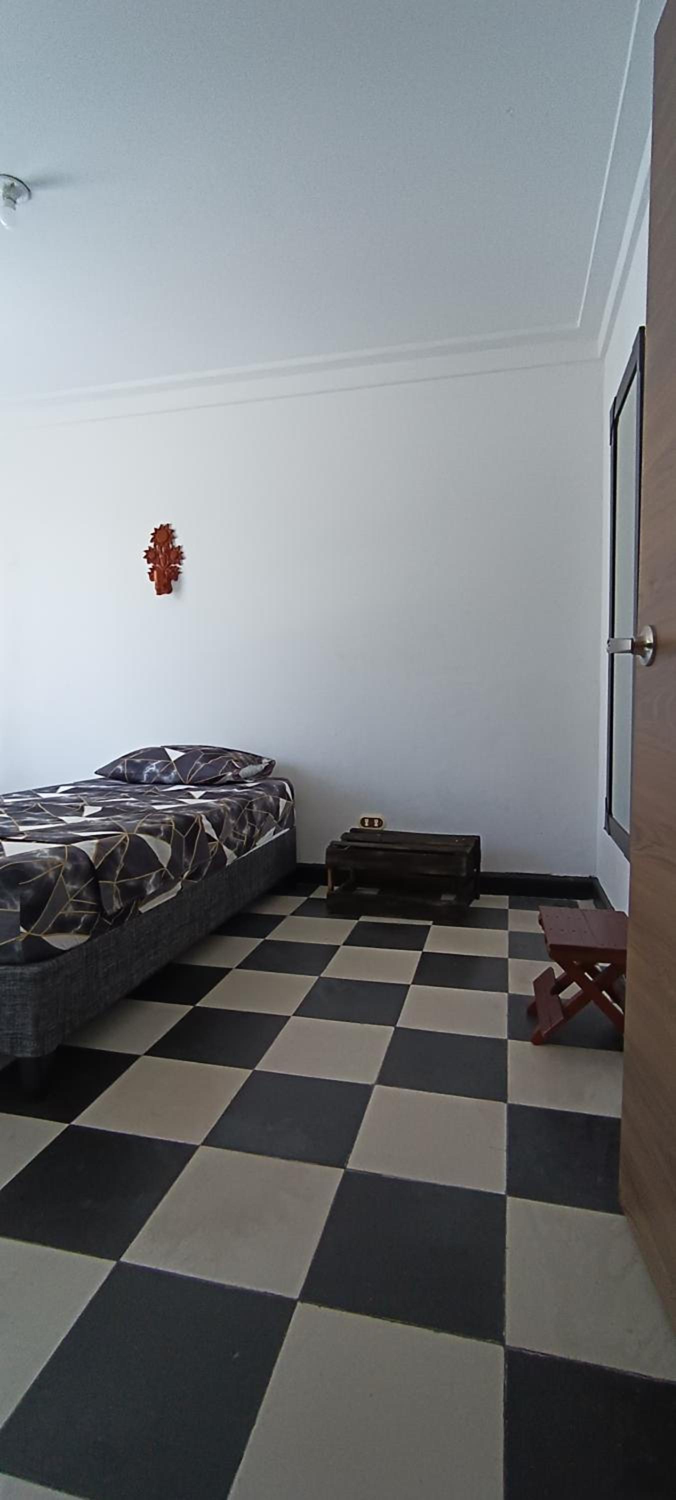Apartamento Amoblado amplio y confortable, excelente ubicación 