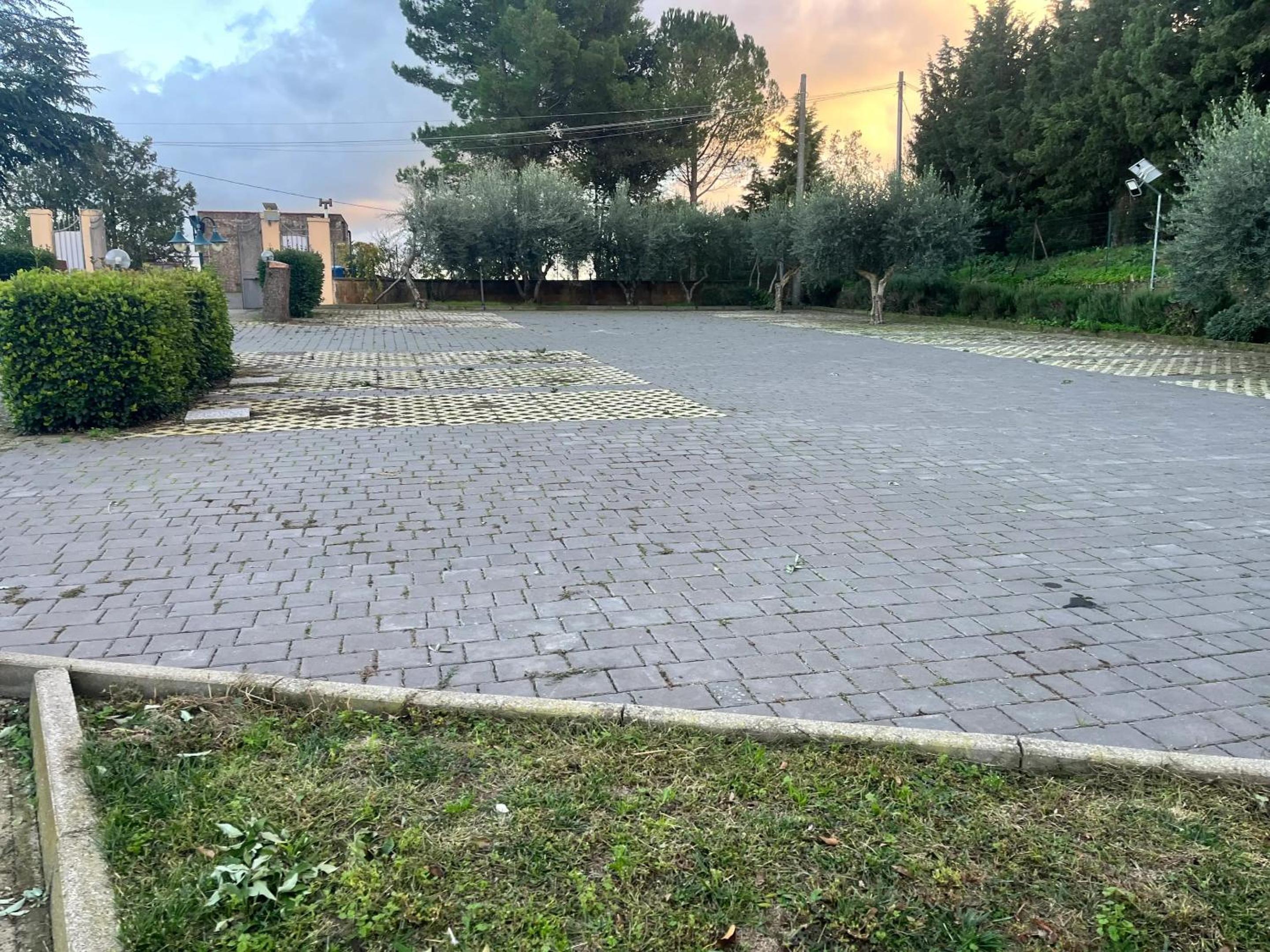 Refined Villa in Enna with Private Pool