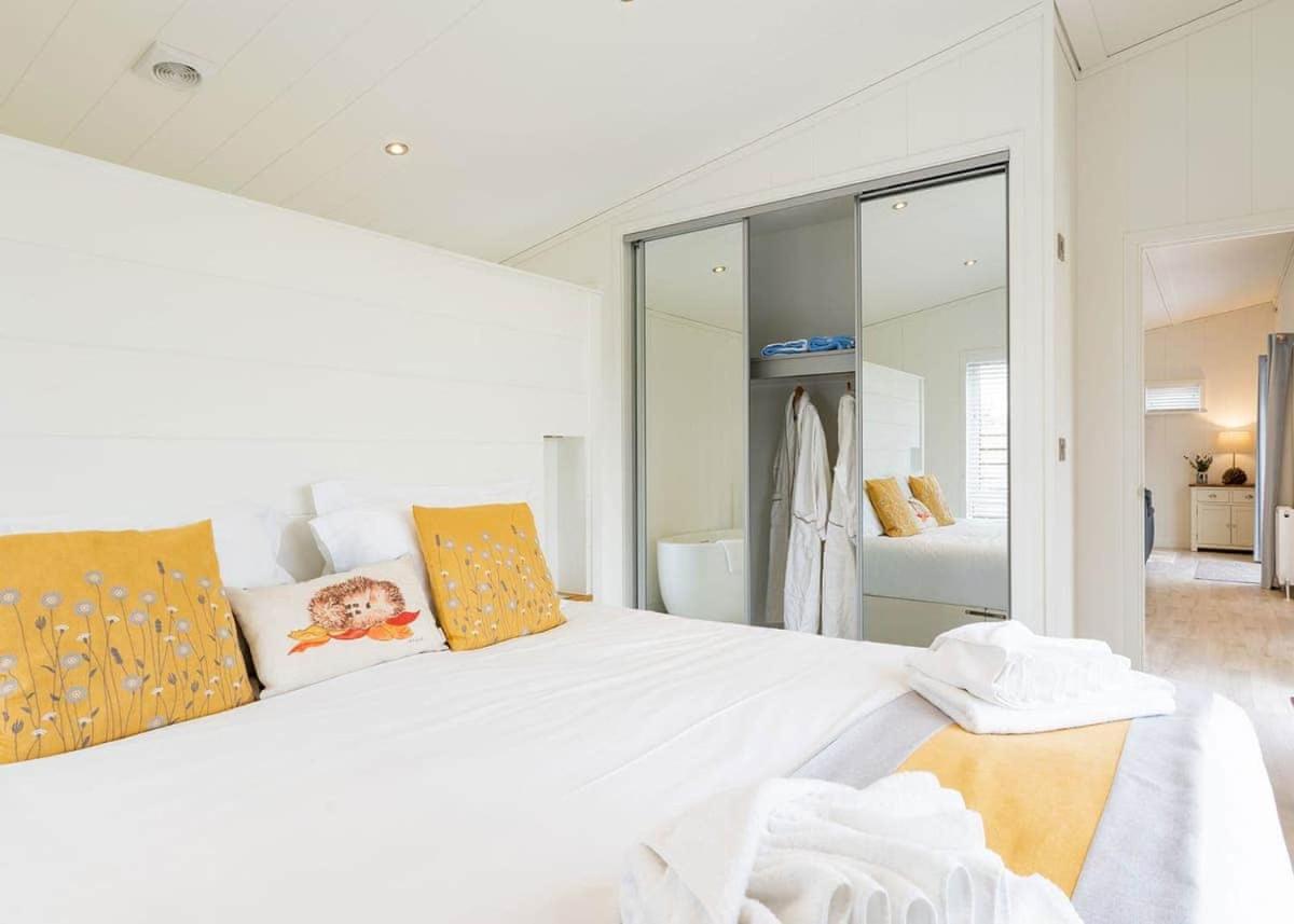 Henfields Country Retreat