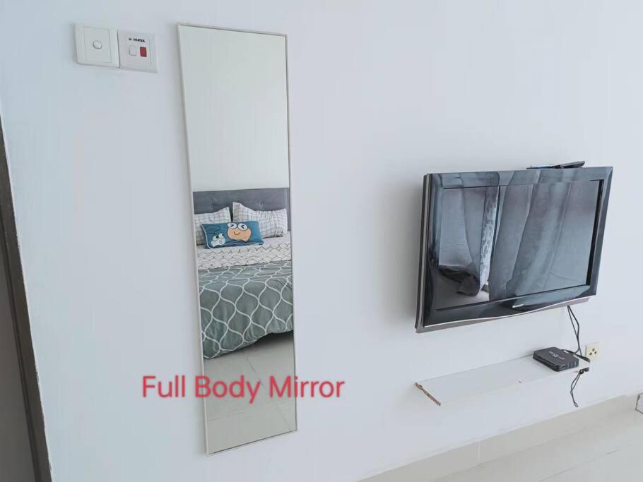 4Bedroom 13pax KL Town with Balcony parking x2
