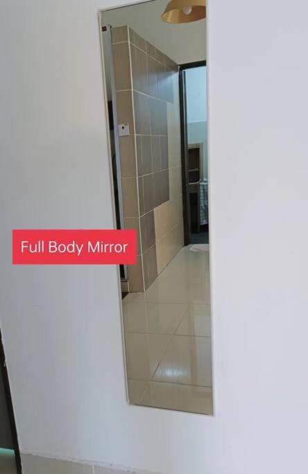 4Bedroom 13pax KL Town with Balcony parking x2