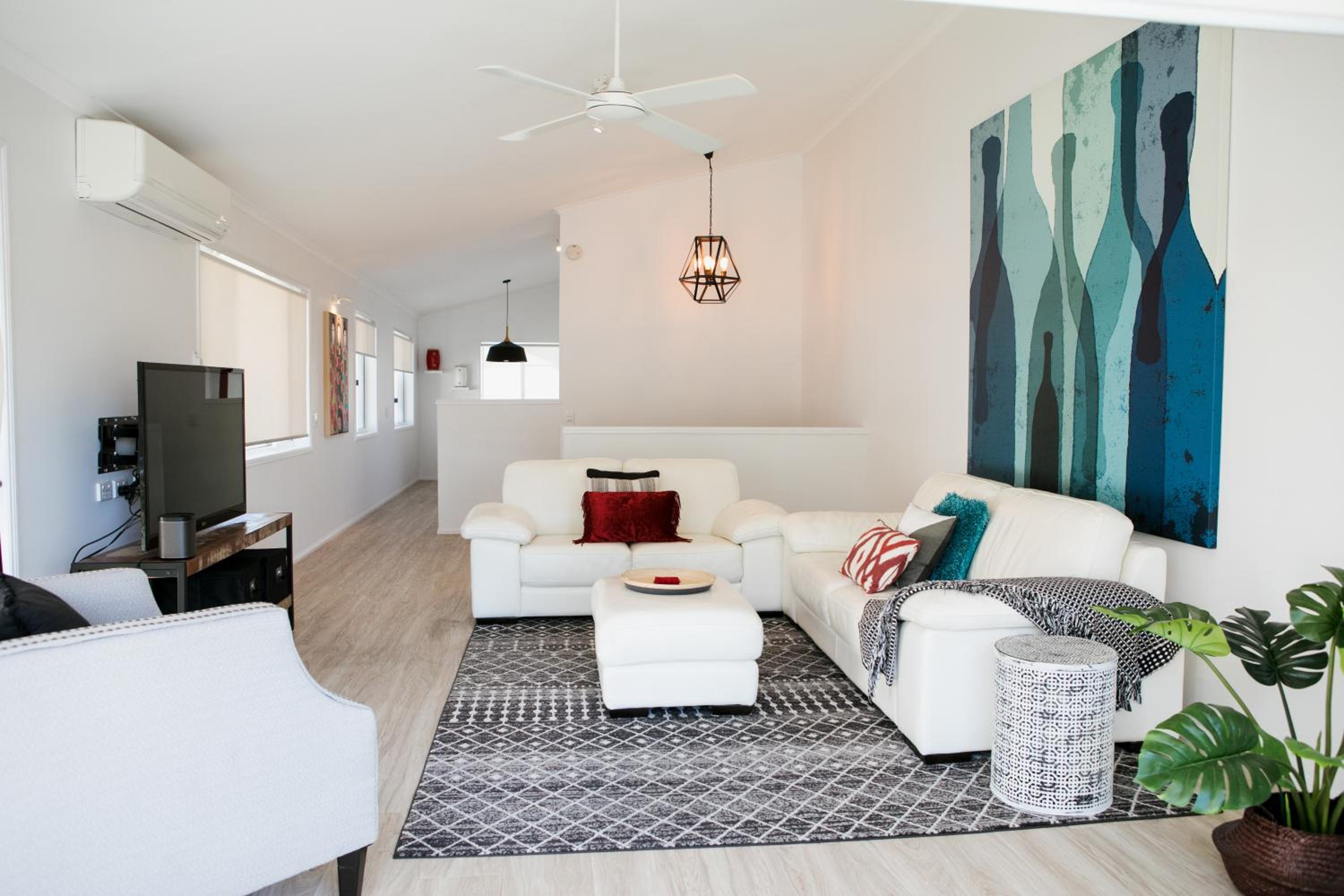 Lazy Days by Stay Noosa