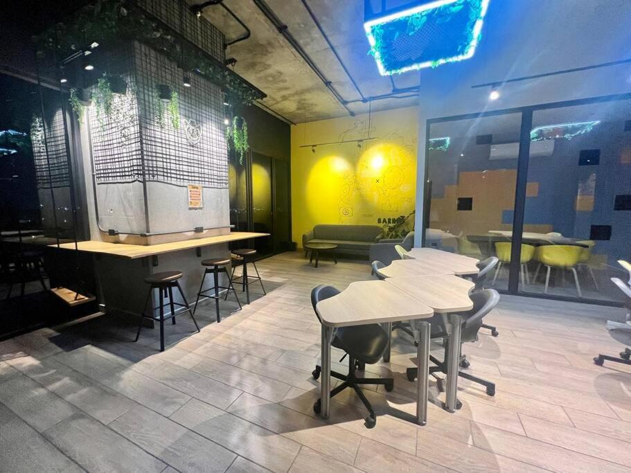 meeting & event spaces
