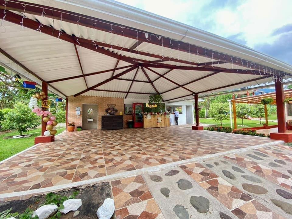 Alojamiento finca La Faraona en Restrepo Meta