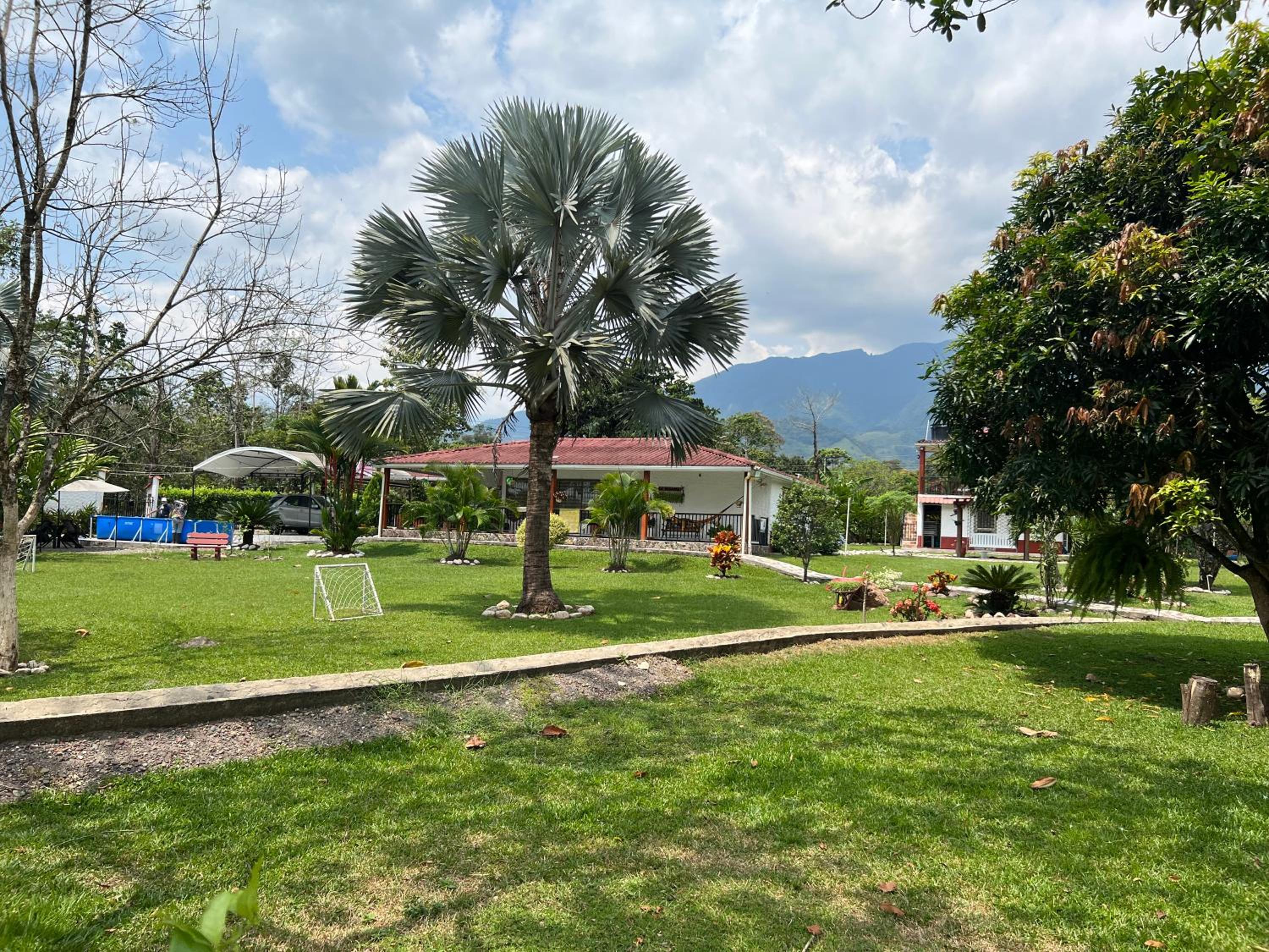 Alojamiento finca La Faraona en Restrepo Meta