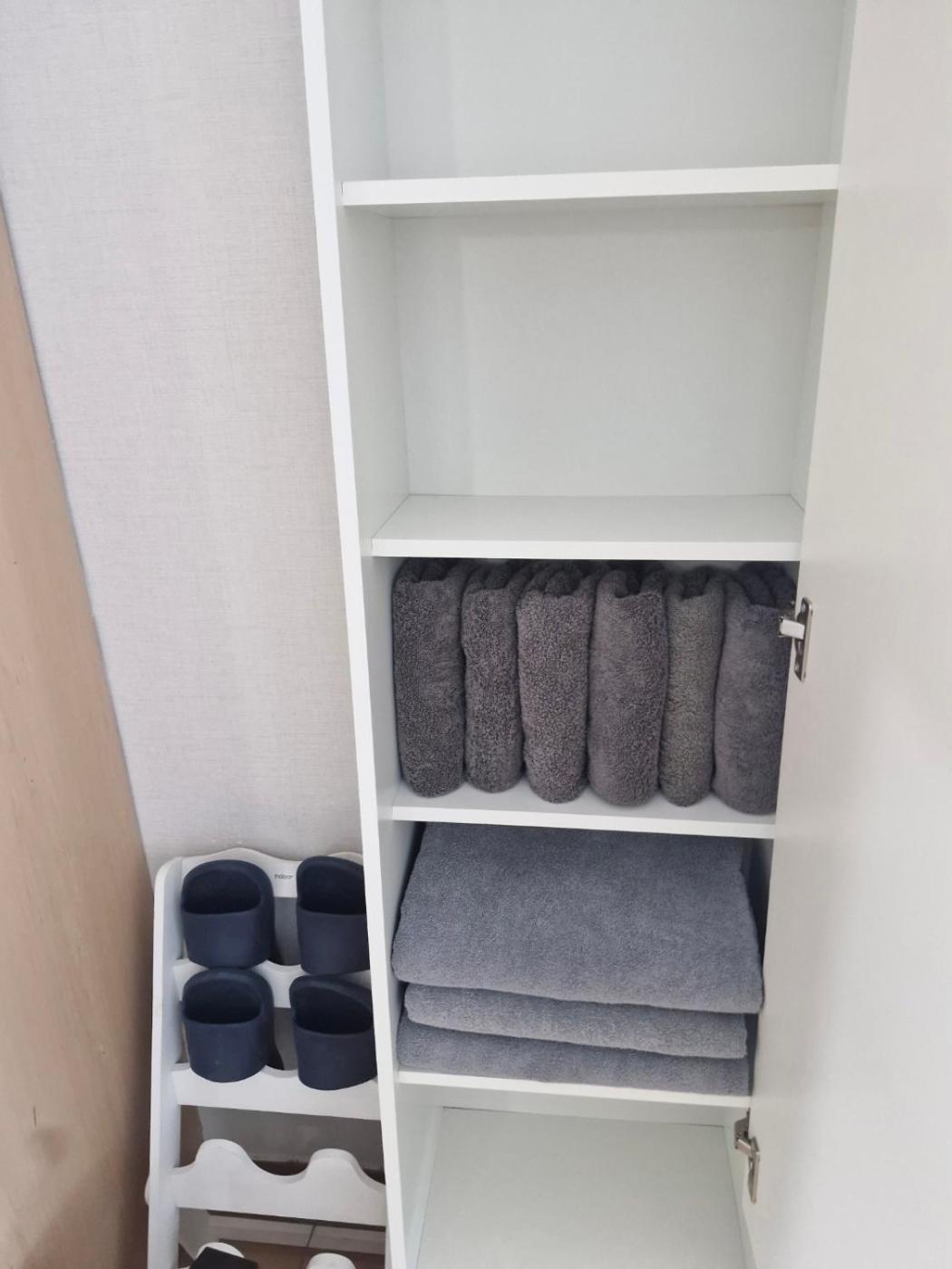 Hongdae Residence-4 - 1min from Hongik Univ Station #1 view 2