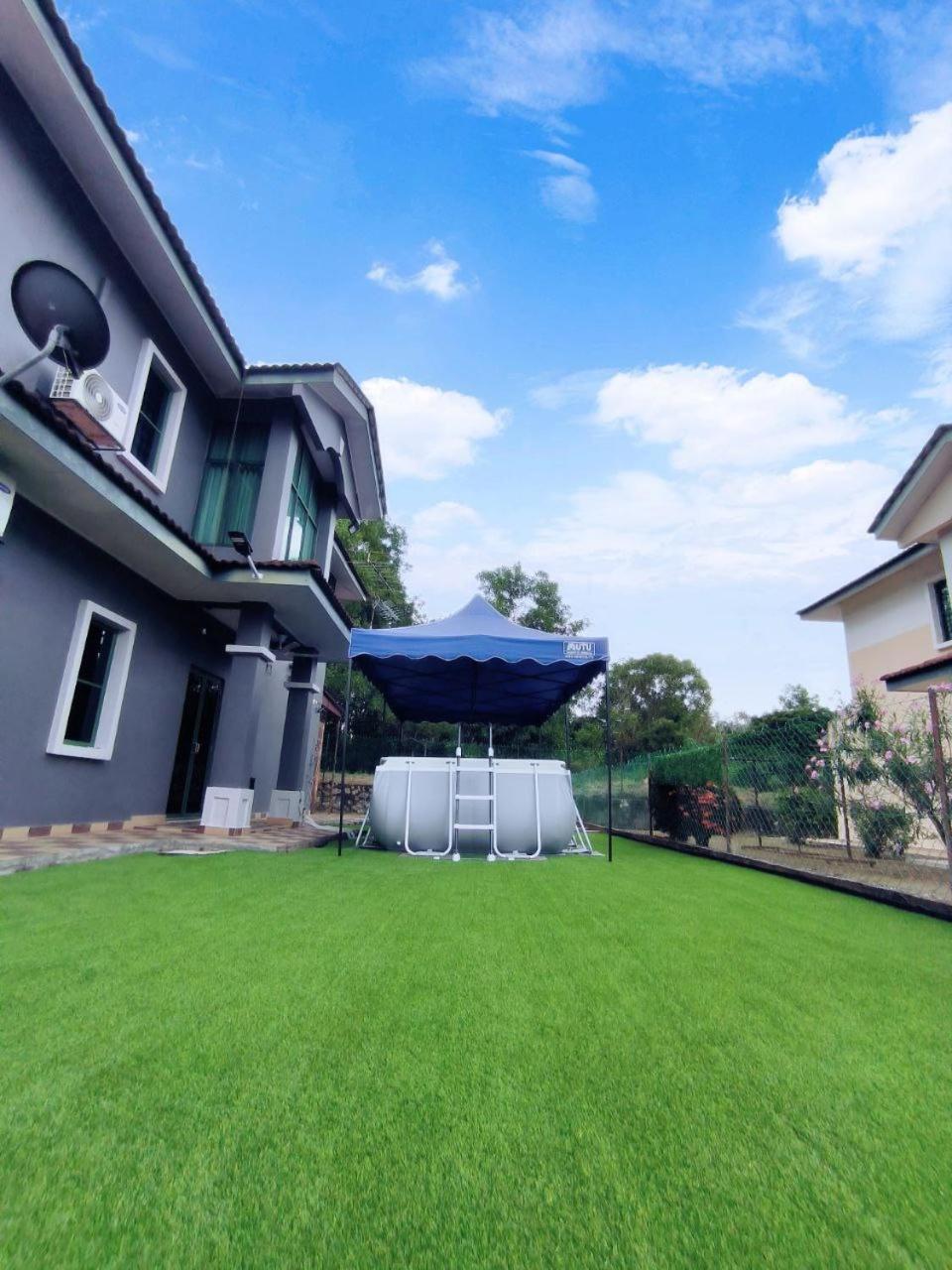 Hening Kesuma Homestay photo 6