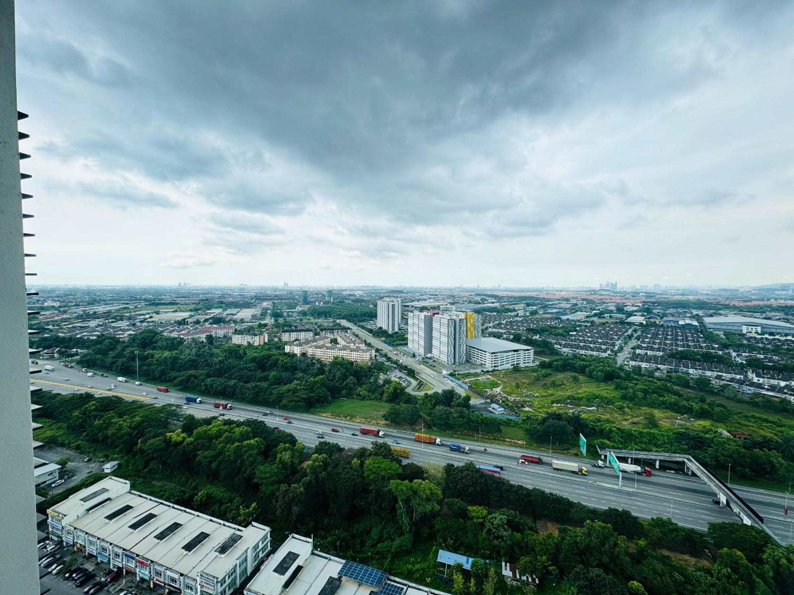 Geo Bukit Rimau by DeUrban