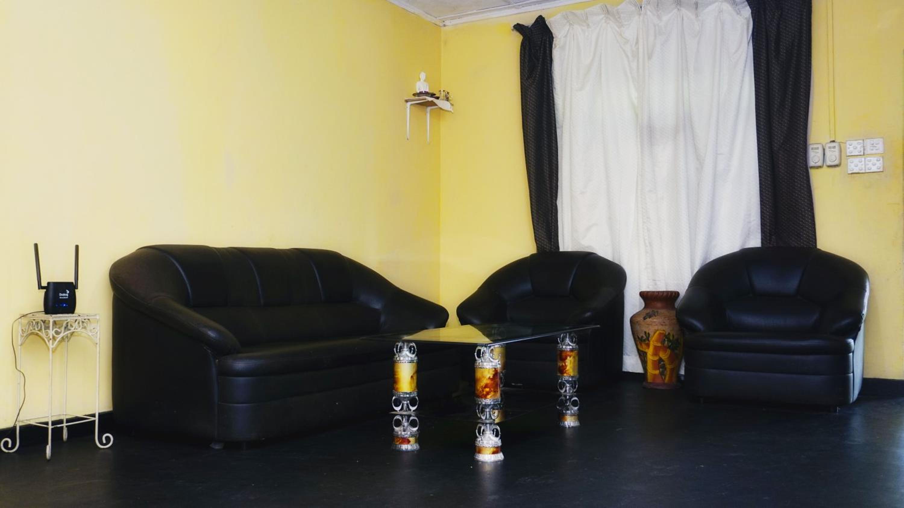 Lavish Layer Homestay