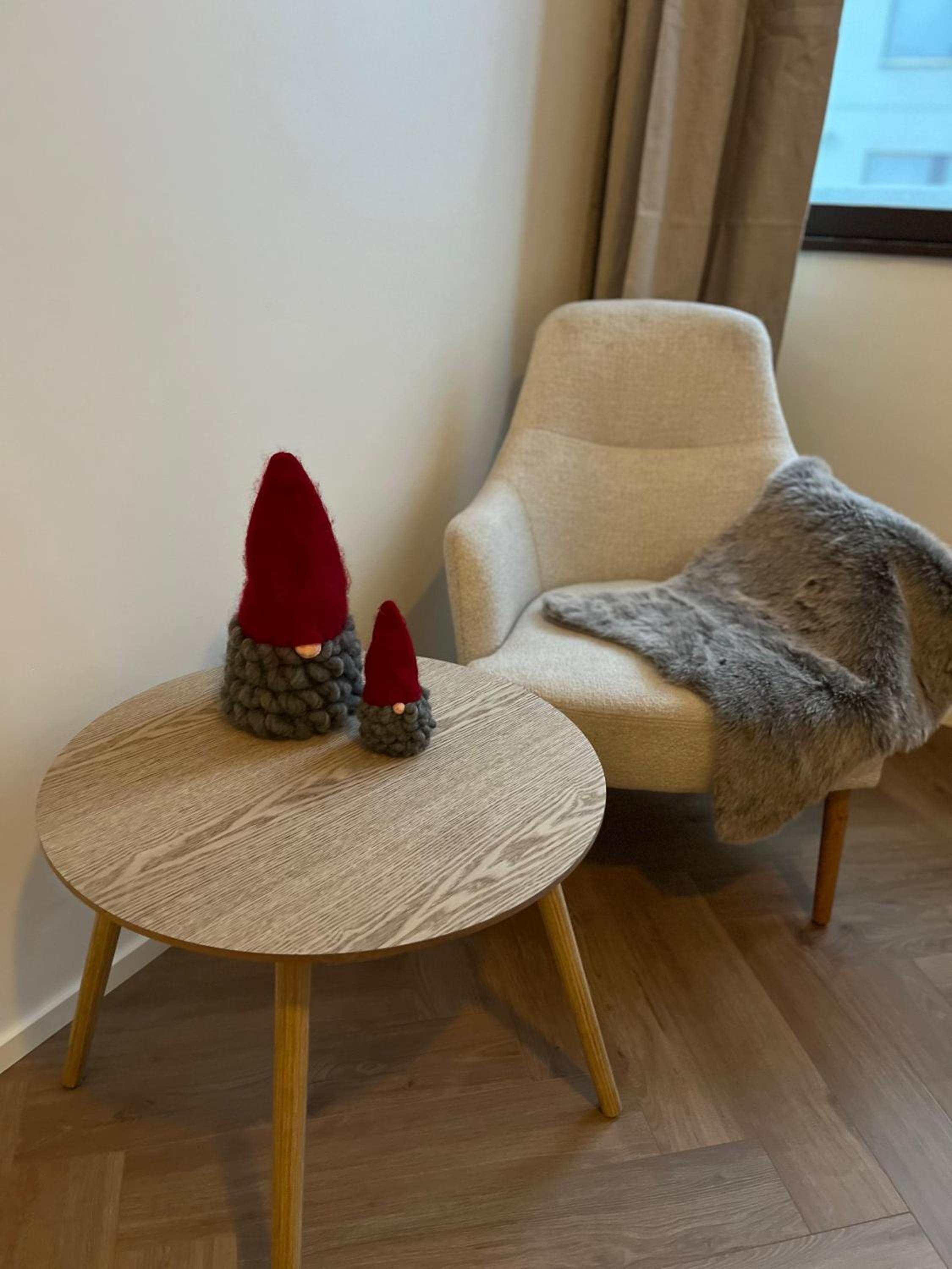 Luxury City Apartments, Ukko