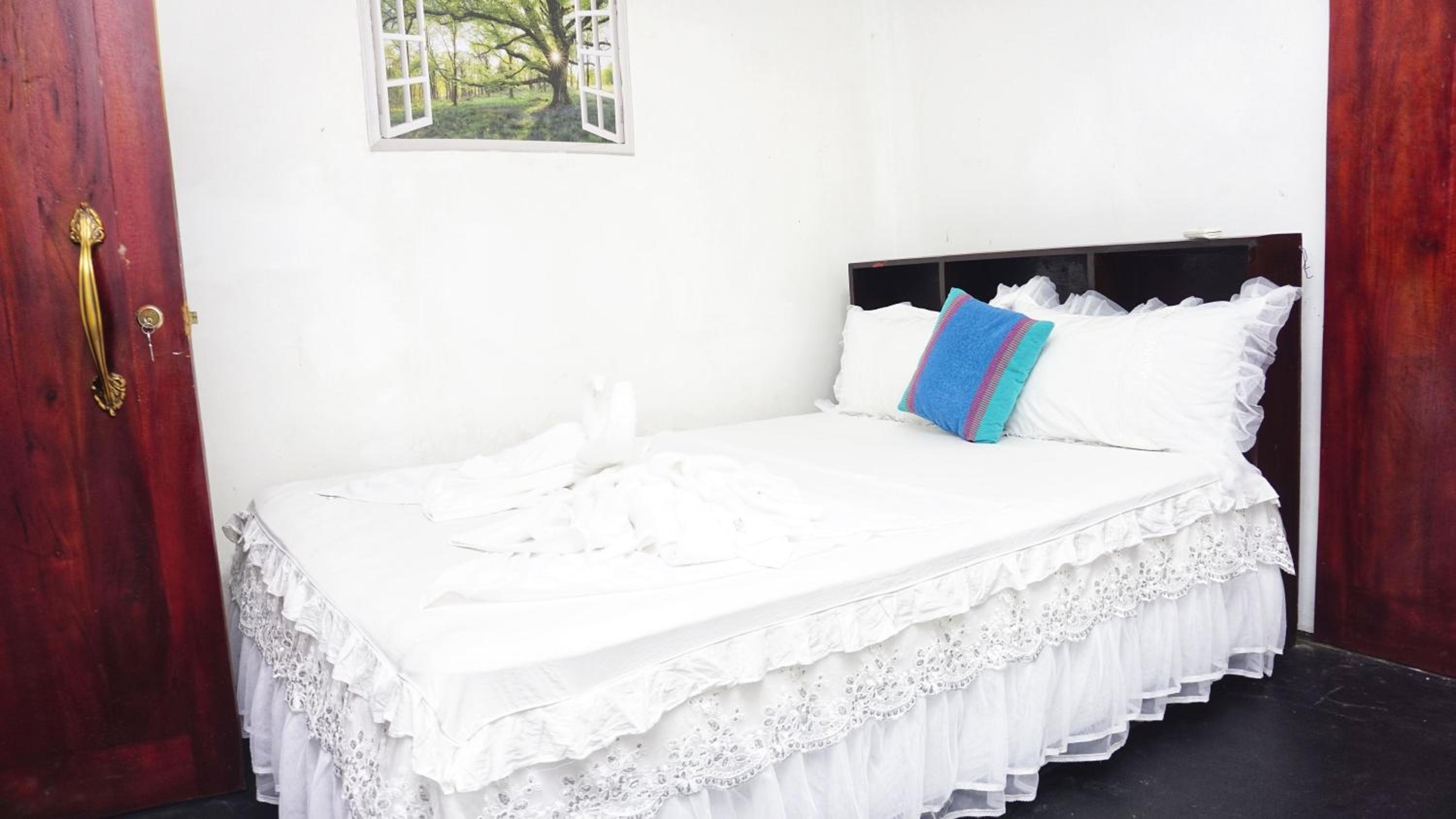 Lavish Layer Homestay