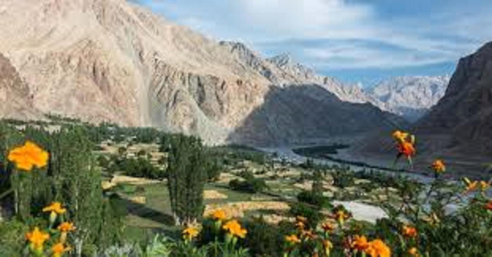The Sky Desert ,Hunder , Nubra view 4