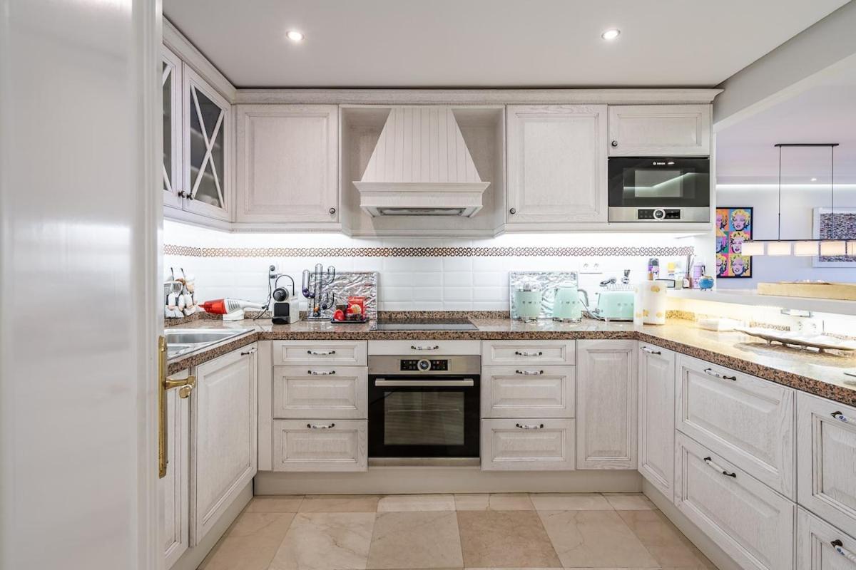 Frontline luxury ground floor apartment