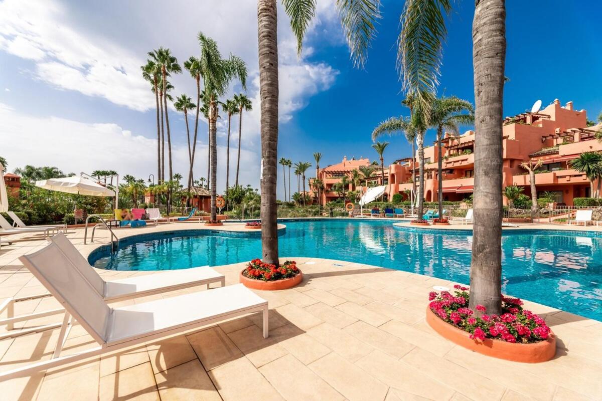 Frontline luxury ground floor apartment