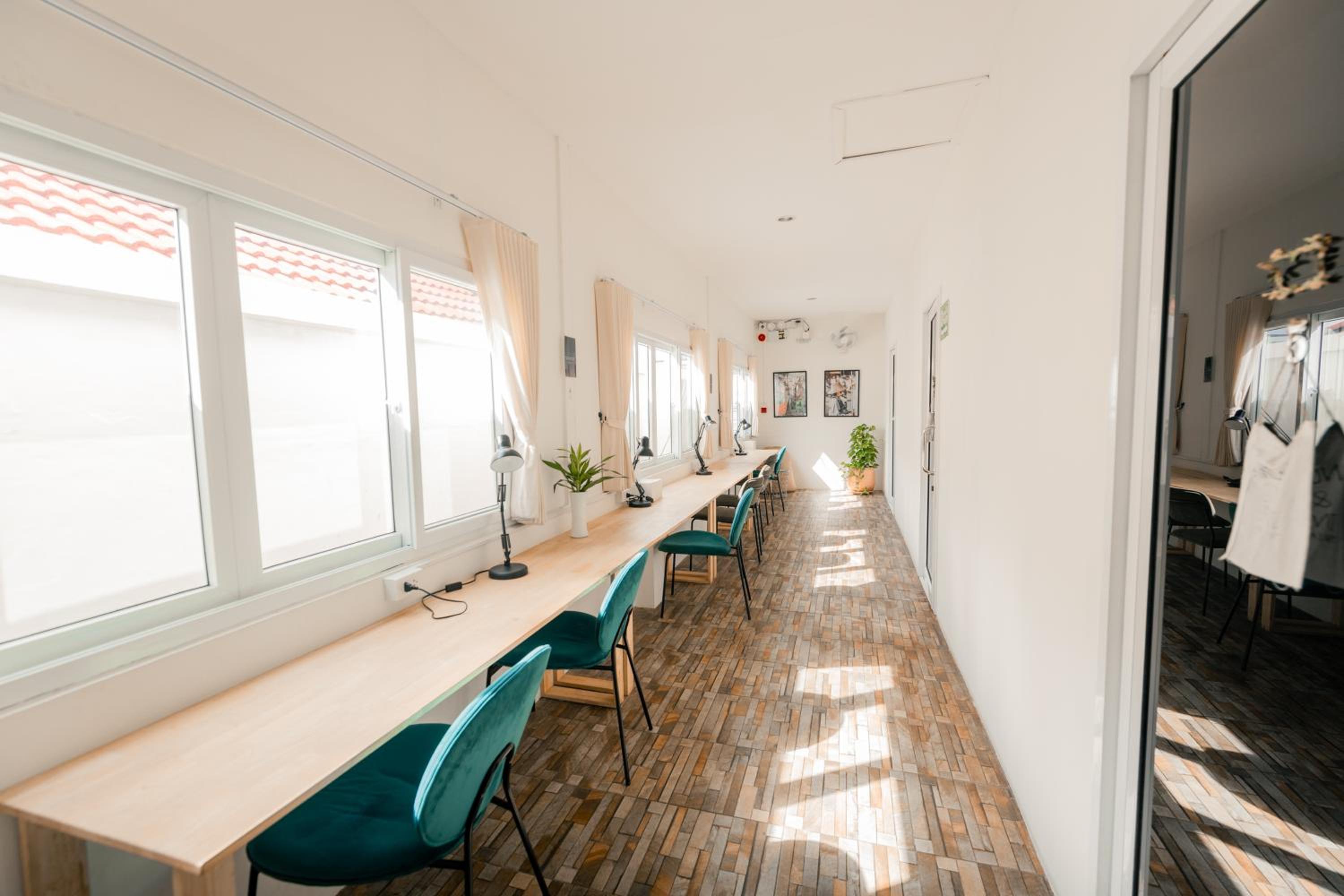 Blessings Home & Café