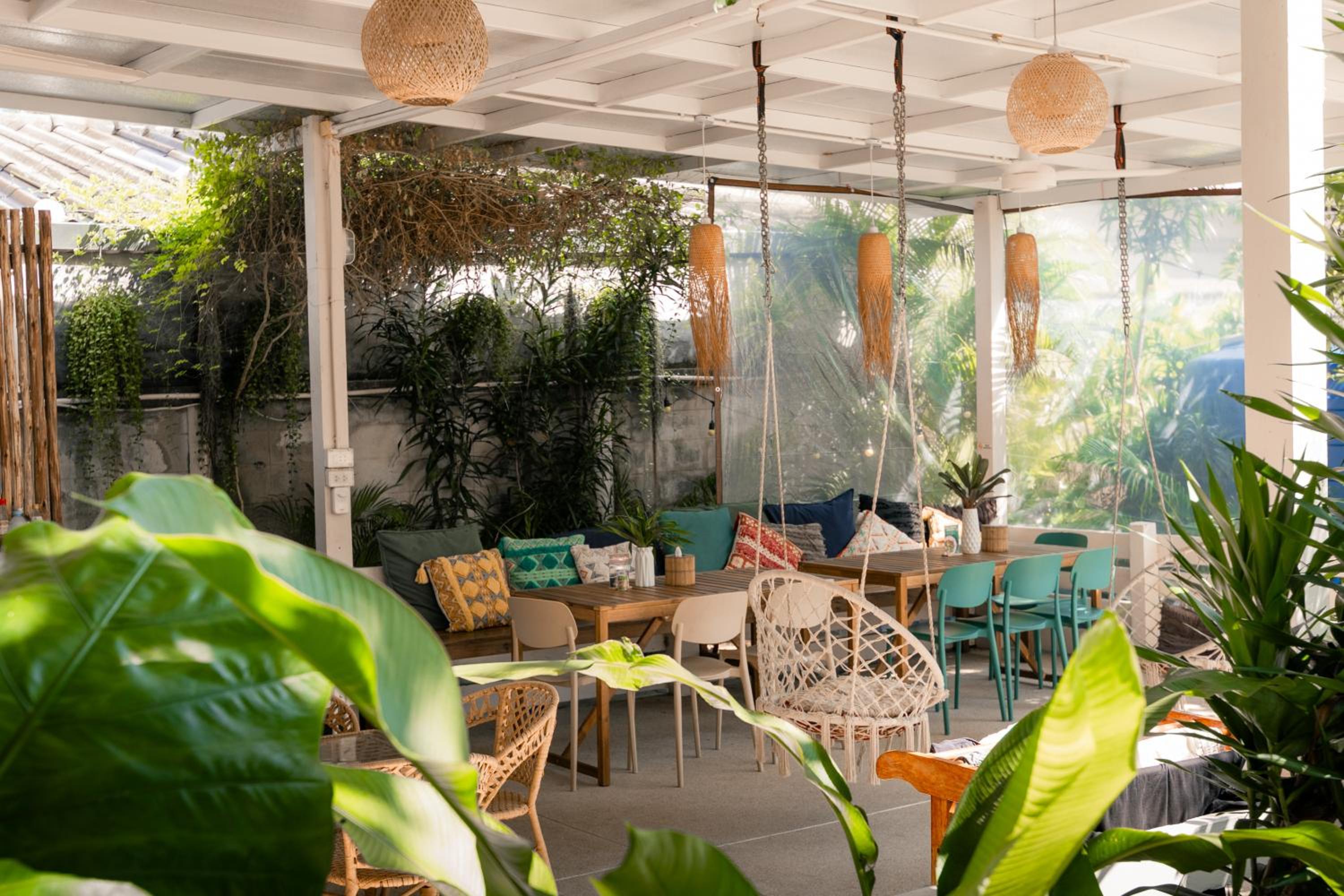 Blessings Home & Café