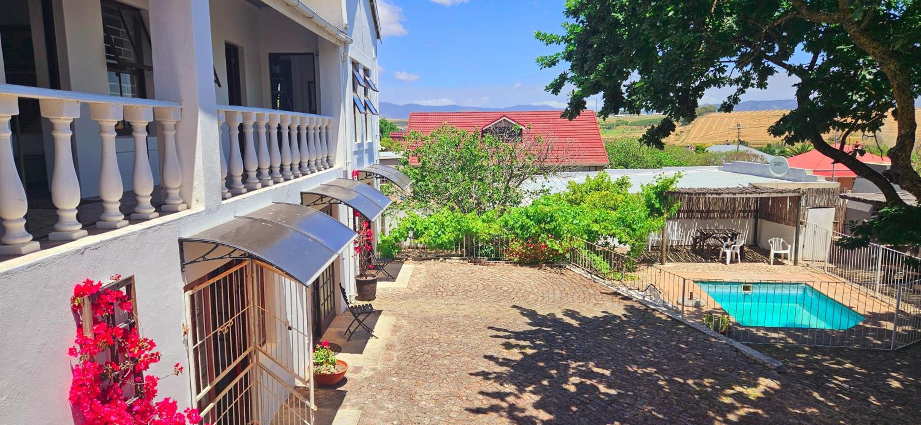 Kelkiewyn Guesthouse Caledon view 2