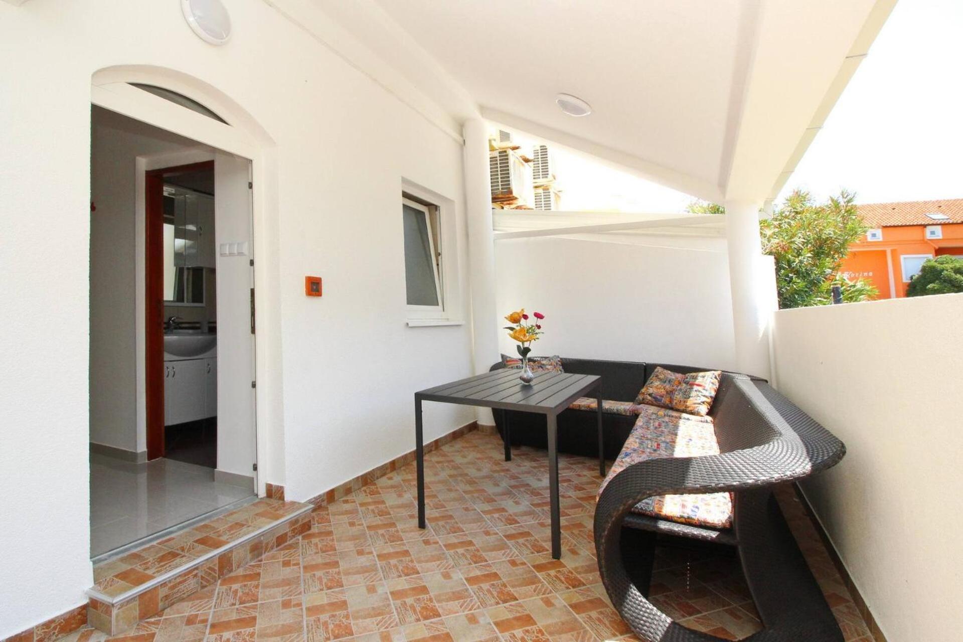 Apartments Zarok Beach Holiday