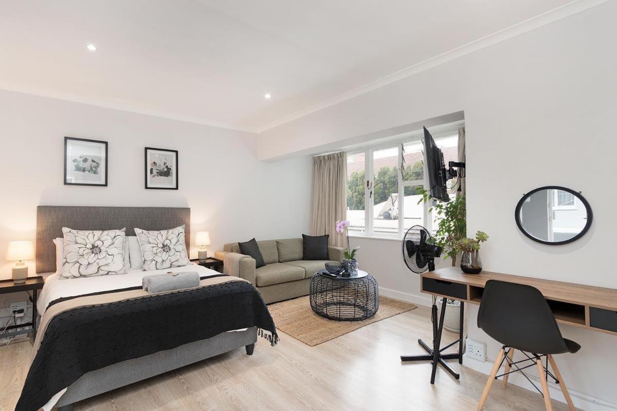 Fairmile Apartments view 5